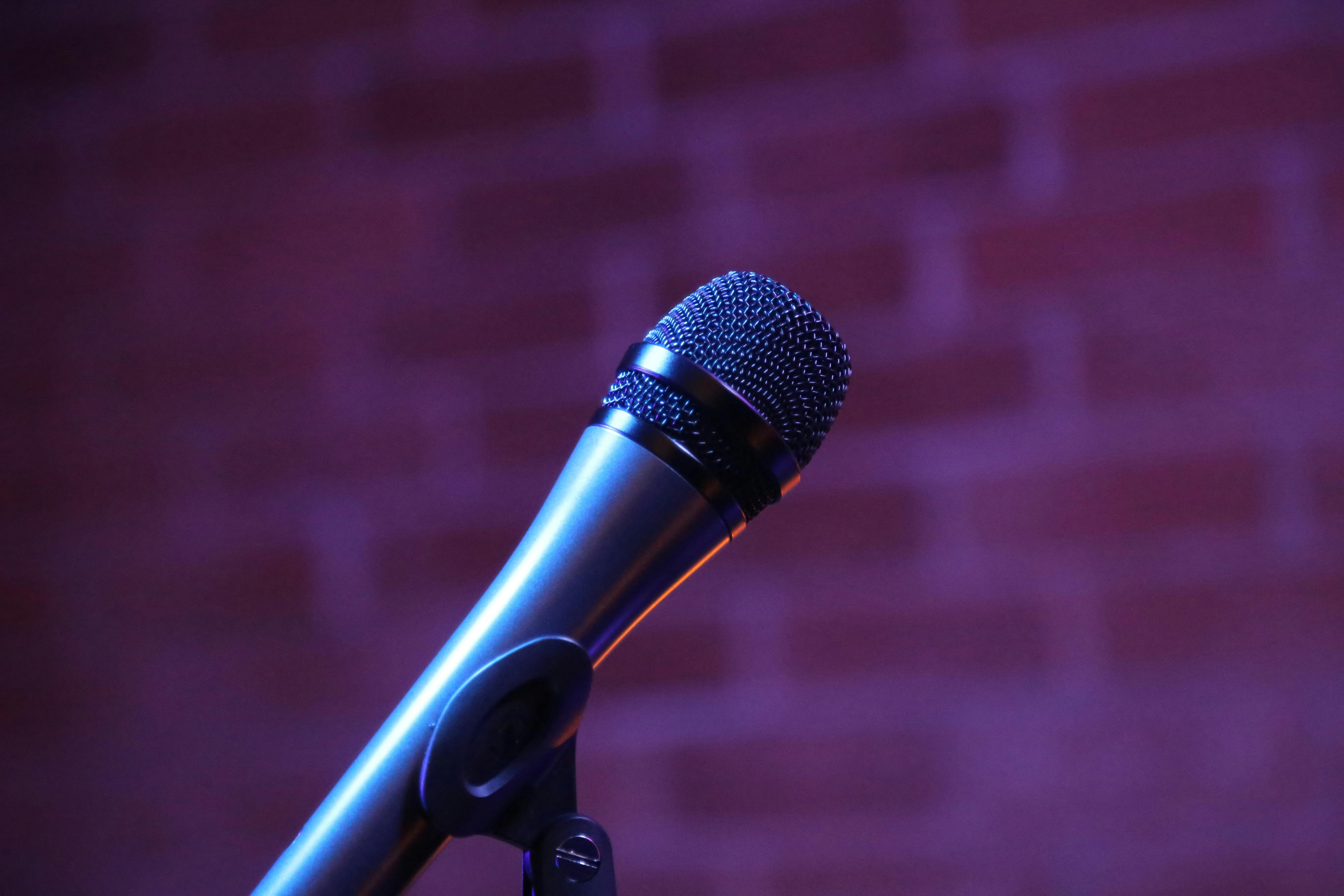 Microphone